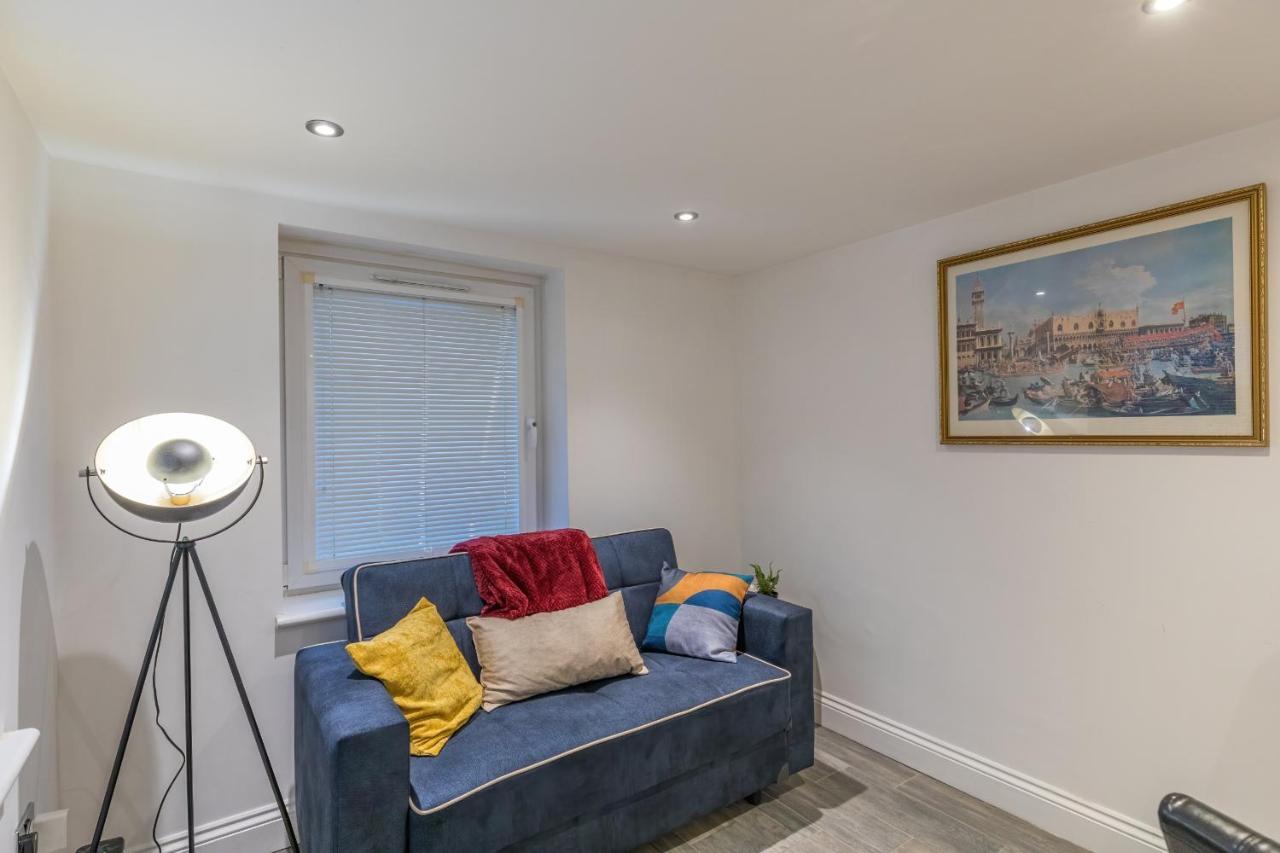 Luxury Hollywood Getaway In The Heart Of The City Brighton Екстер'єр фото