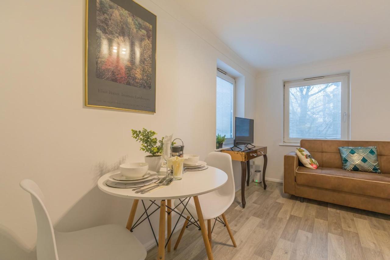 Luxury Hollywood Getaway In The Heart Of The City Brighton Екстер'єр фото